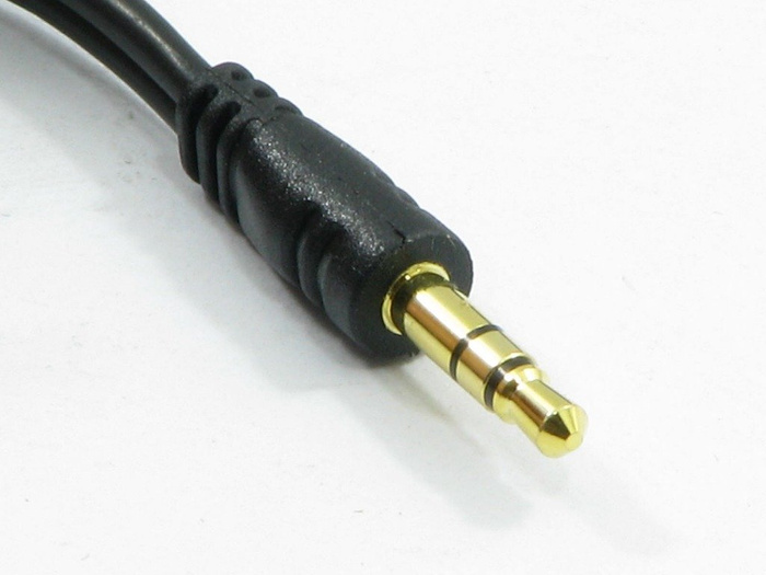 Original Audio Music Cable SONY ERICSSON MMC-70 Fast-Port for Tower