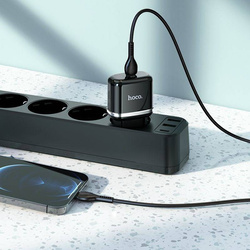 HOCO ładowarka sieciowa Typ C PD 20W Fast Charge Victorious z kablem do iPhone Lightning 8-pin N24 czarna