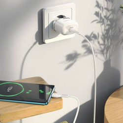 HOCO ładowarka sieciowa Typ C PD 20W Fast Charge Victorious N24 biała